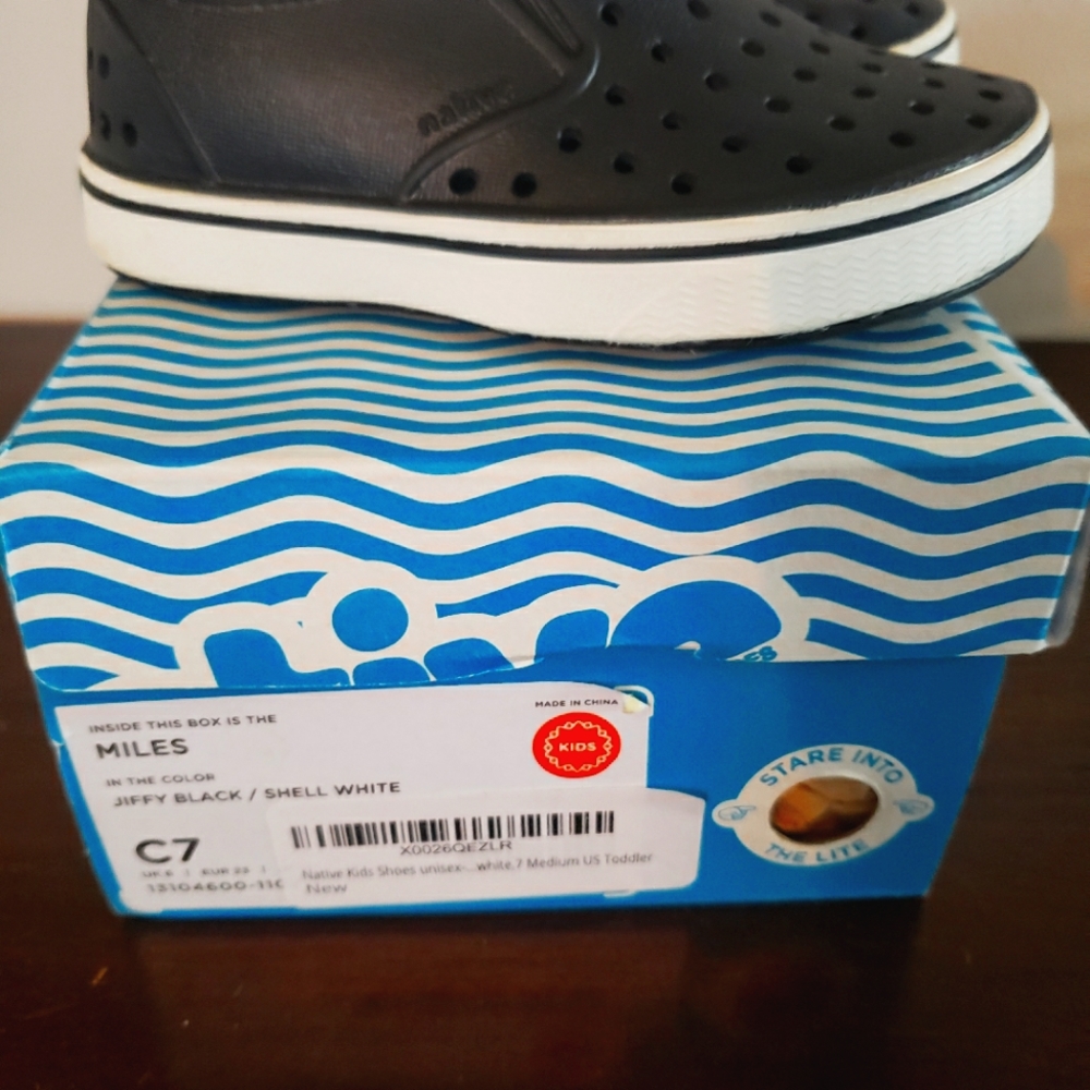 Black Native Miles Shoes Size 7